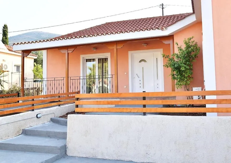 Reahouse Razata 2 Apartment